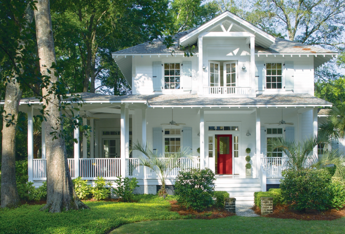 Finding the right Benjamin Moore red paint for your front door can elevate your curb appeal and add lasting value to your home.